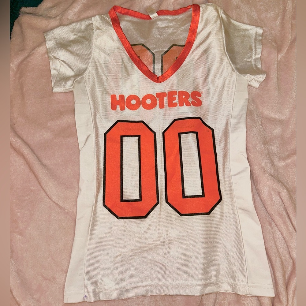 Hooters authentic white game day football V-Neck Jersey